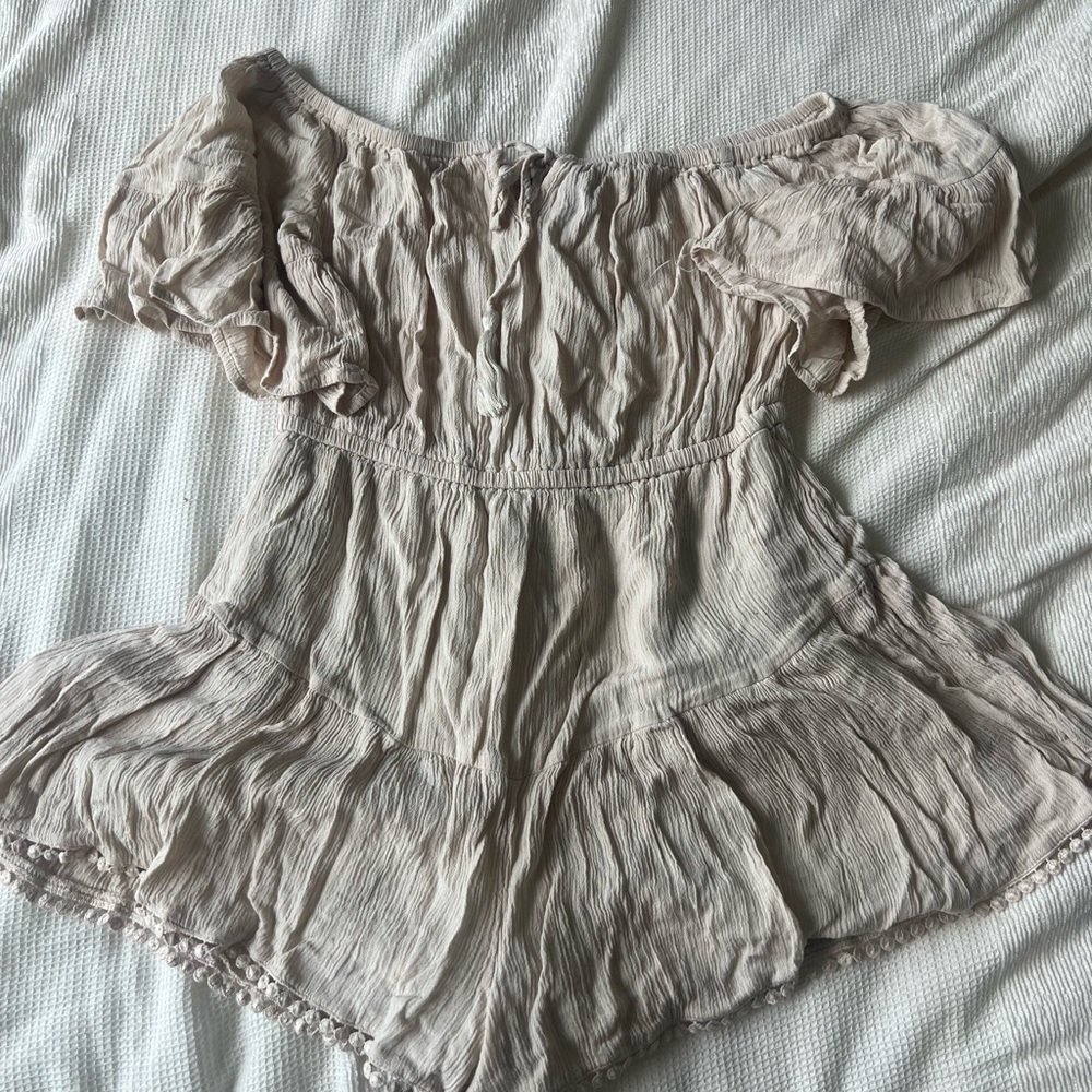 Forever 21 Cream Textured Top